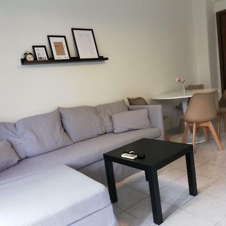 Happy Rabbit 1 Apartment Tesalonika Bagian luar foto